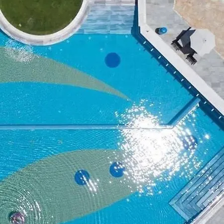 Elysia Park Rose Apartment Paphos
